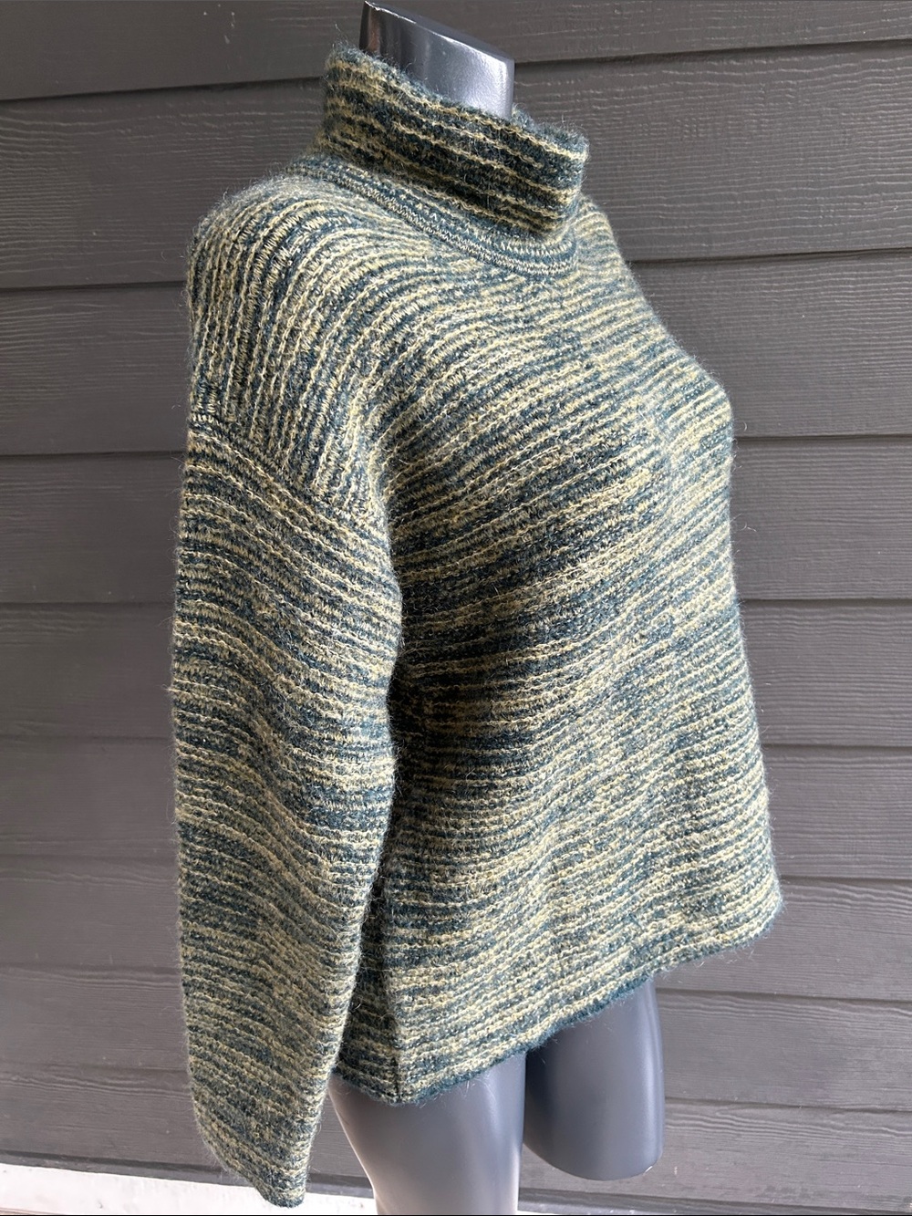 Kuhl Naomi Turtleneck Sweater NWT - size Small